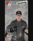 Capacete Seventy em preto mate