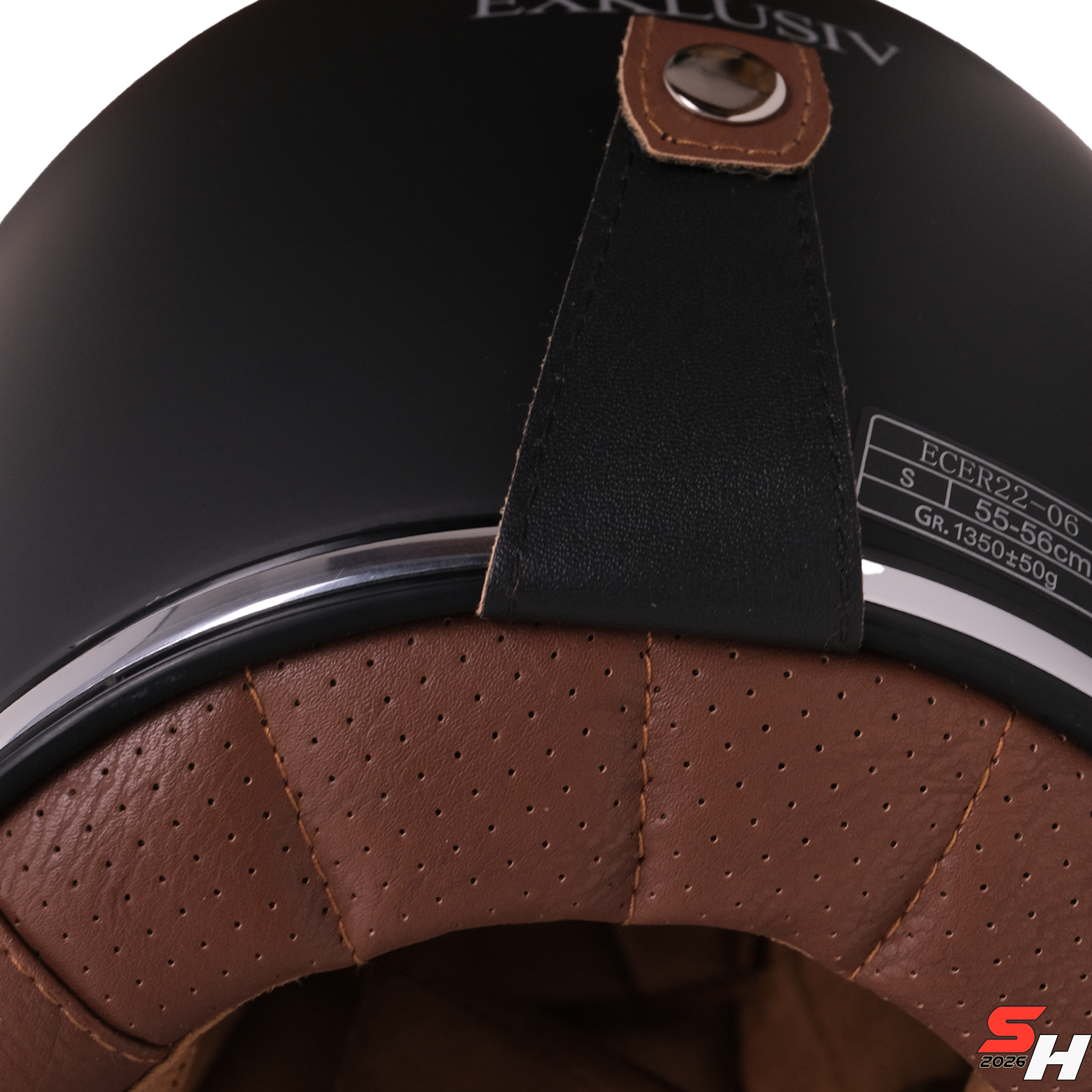 Capacete integral Revenge em preto fosco (pré-encomenda, entrega no final de maio de 2024)